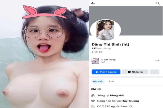 เด็กสาวบุปผากุหลาบที่เต็มไปด้วยฤดูใบไม้ผลิ