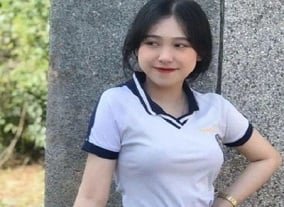ร่วมกับเพื่อนบ้านของเธอเพื่อนสามคนที่ไม่มีที่สิ้นสุด